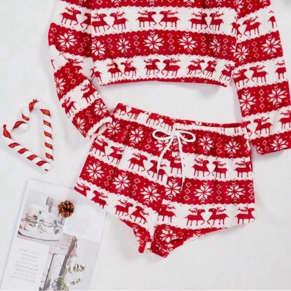 ROMWE 🎁 Plush Sherpa Fair Isle Lounge Shorts - Picture 8 of 16